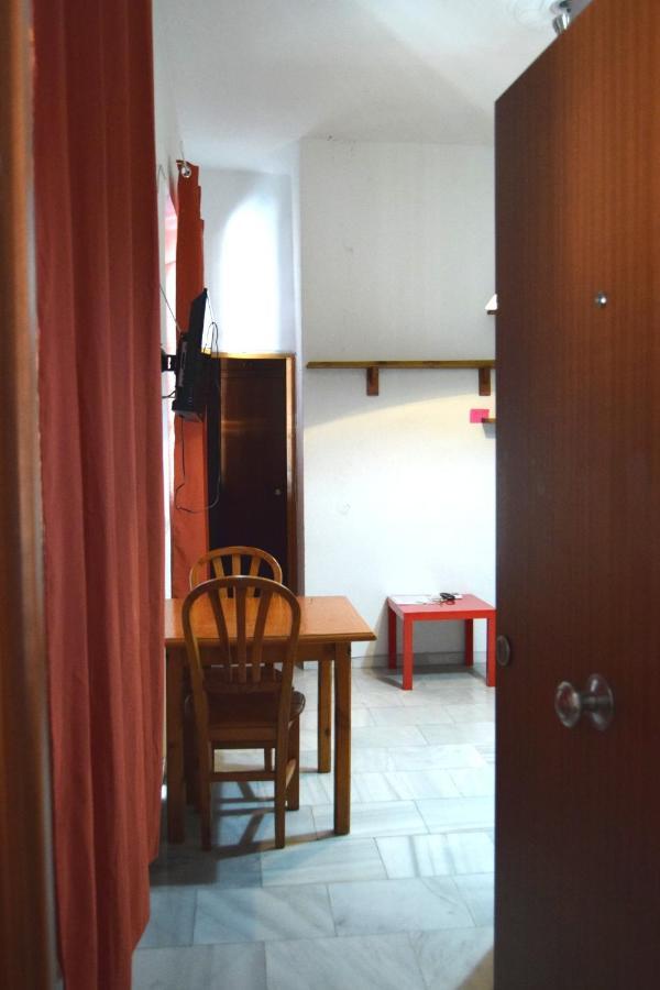 Appartamento Apartamento Feria 2 Siviglia Esterno foto